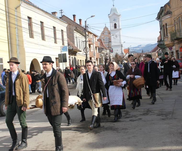 Ahol a temetést is fel kellett éleszteni