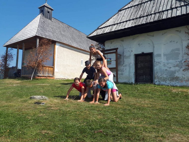 Úgy kapnak, hogy adhatnak is közben a gyergyói fiatalok