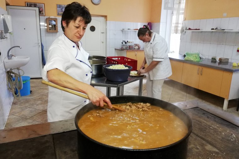 Nehezebben indulnak a télnek a Szeretetkonyhán