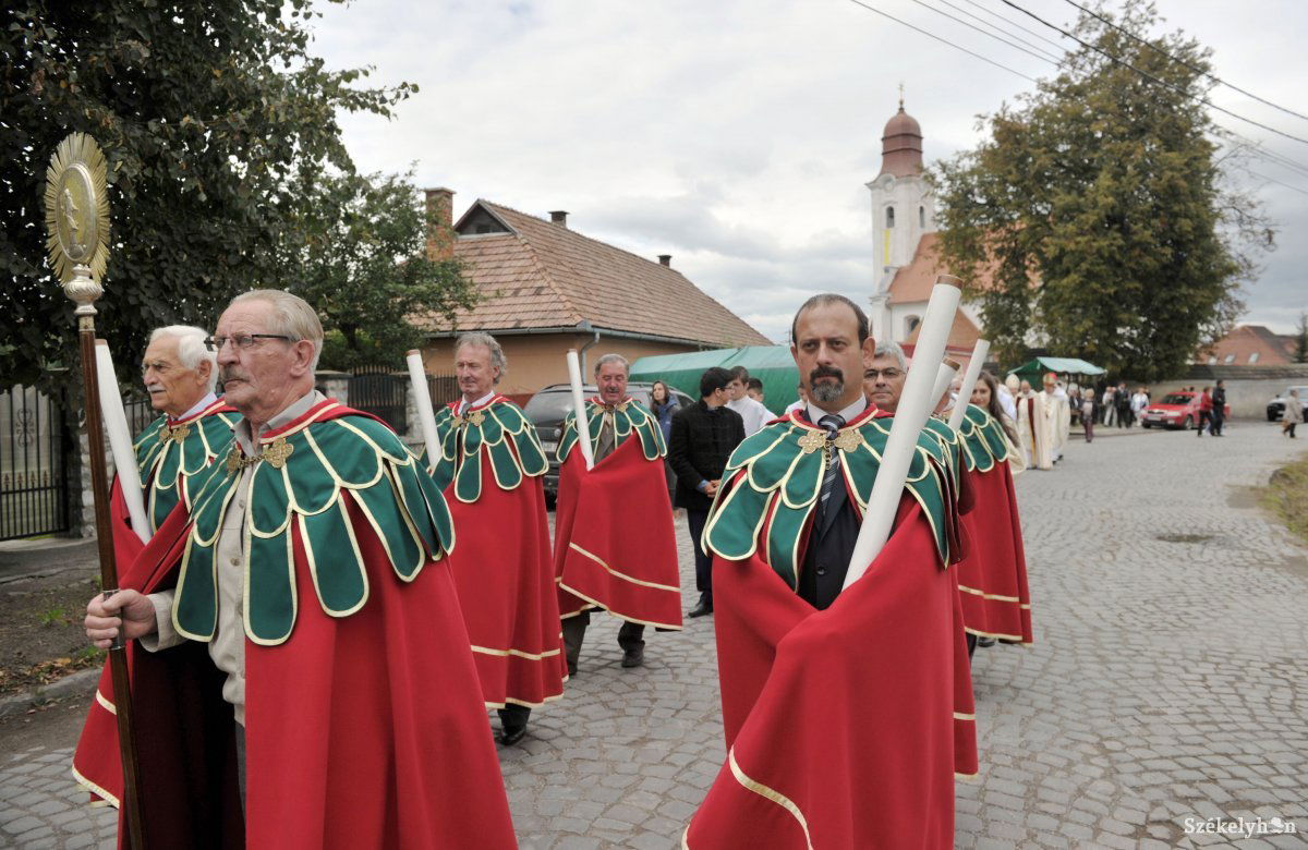 Idén a járványhelyzet miatt nem a megszokott formájában zajlik az örmény fesztivál. Archív •  Fotó: Beliczay László