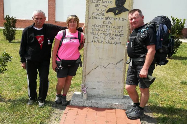 Akik több száz kilométert tesznek meg gyalog Csíksomlyóig