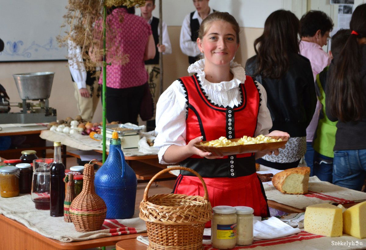 &bullet;  Fotó: Pethő Melánia