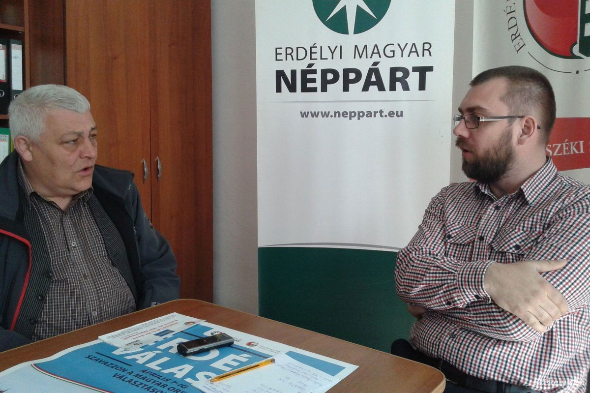Új szolgáltatásokat indítanak az EMNP-EMNT iroda munkatársai •  Fotó: Gergely Imre