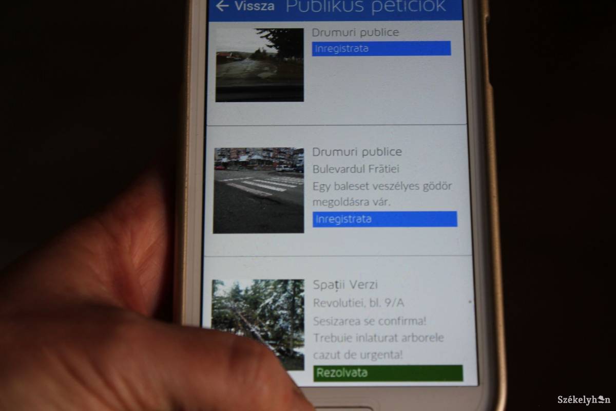 A bejelentések egy közös felületen jelennek meg. Itt követhető, hogy hol tart egy-egy eset rendezése •  Fotó: Pethő Melánia