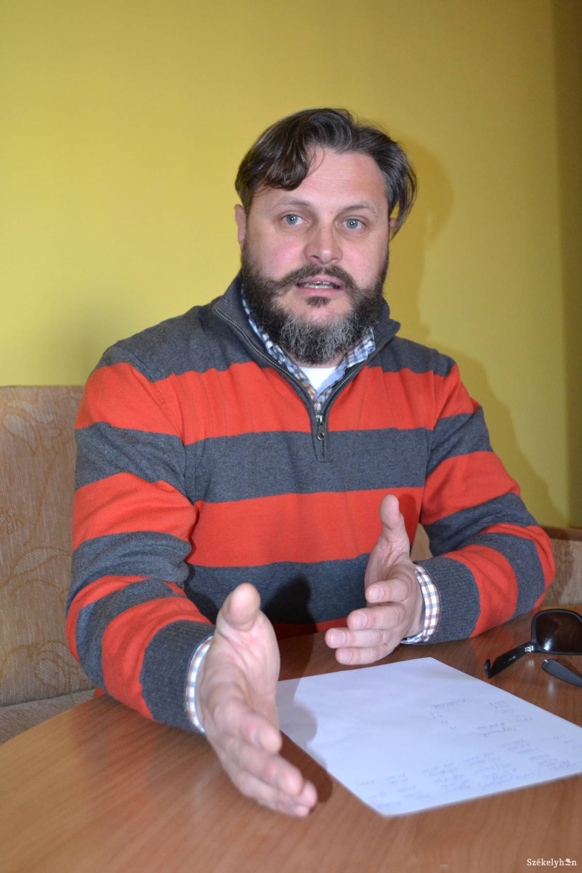 Czimbalmos Attila nehéz szívvel állt fel a székből •  Fotó: Balázs Katalin