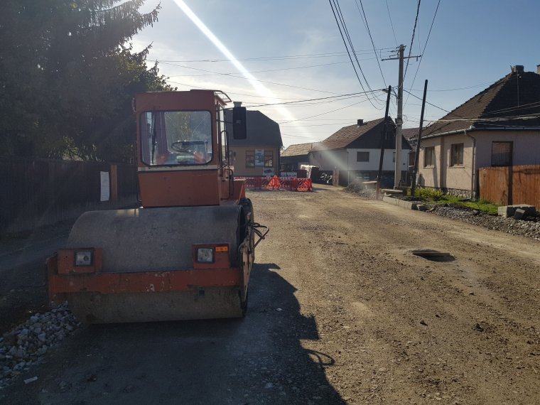 A megígért aszfaltozásra várnak a lakók