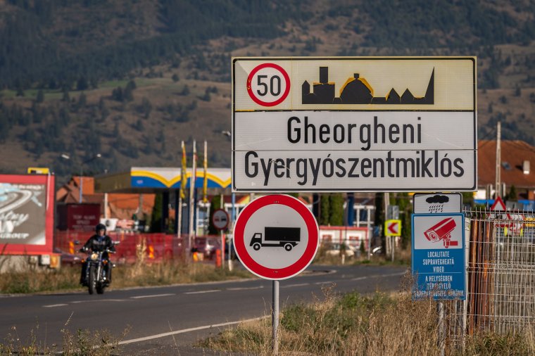 Hitelt törlesztenek, pénzt osztanak, támogatásokat észszerűsítenének Gyergyószentmiklóson