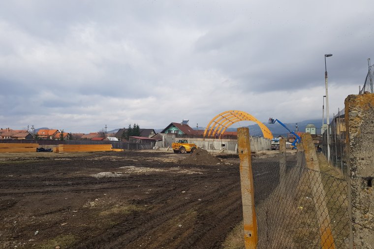 Kezd formát önteni a gyergyószentmiklósi uszoda