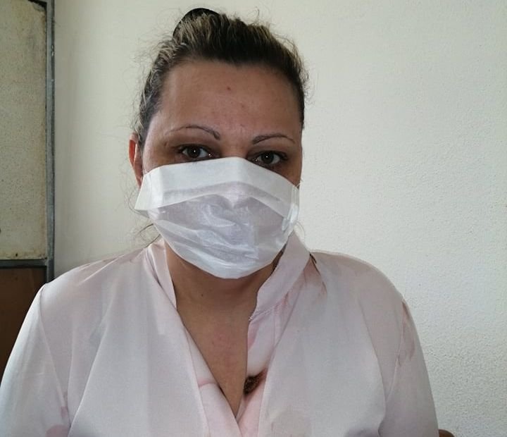 Szájmaszkban: az utcán az a furcsa, aki nem visel ilyent •  Fotó: Katona Era
