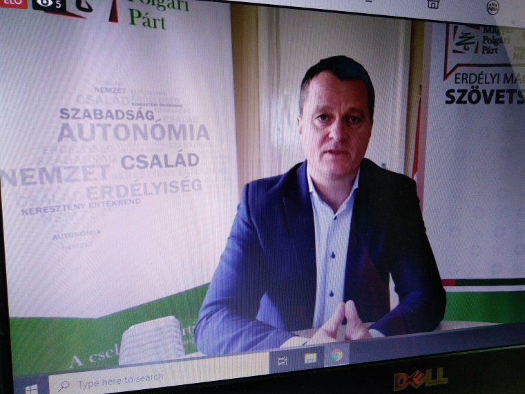 Törölné a magyar diákok idei román nyelvű érettségi vizsgáját az EMSZ