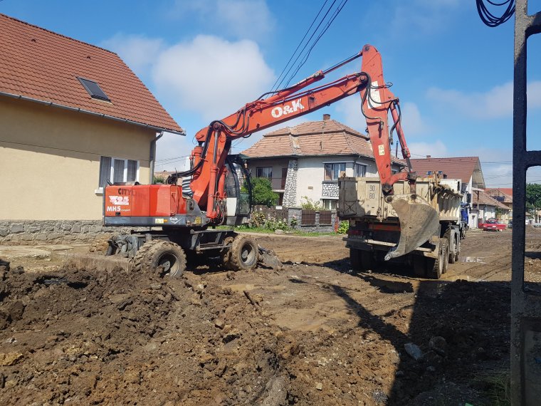 Alapjaiban újul meg több gyergyószentmiklósi utca