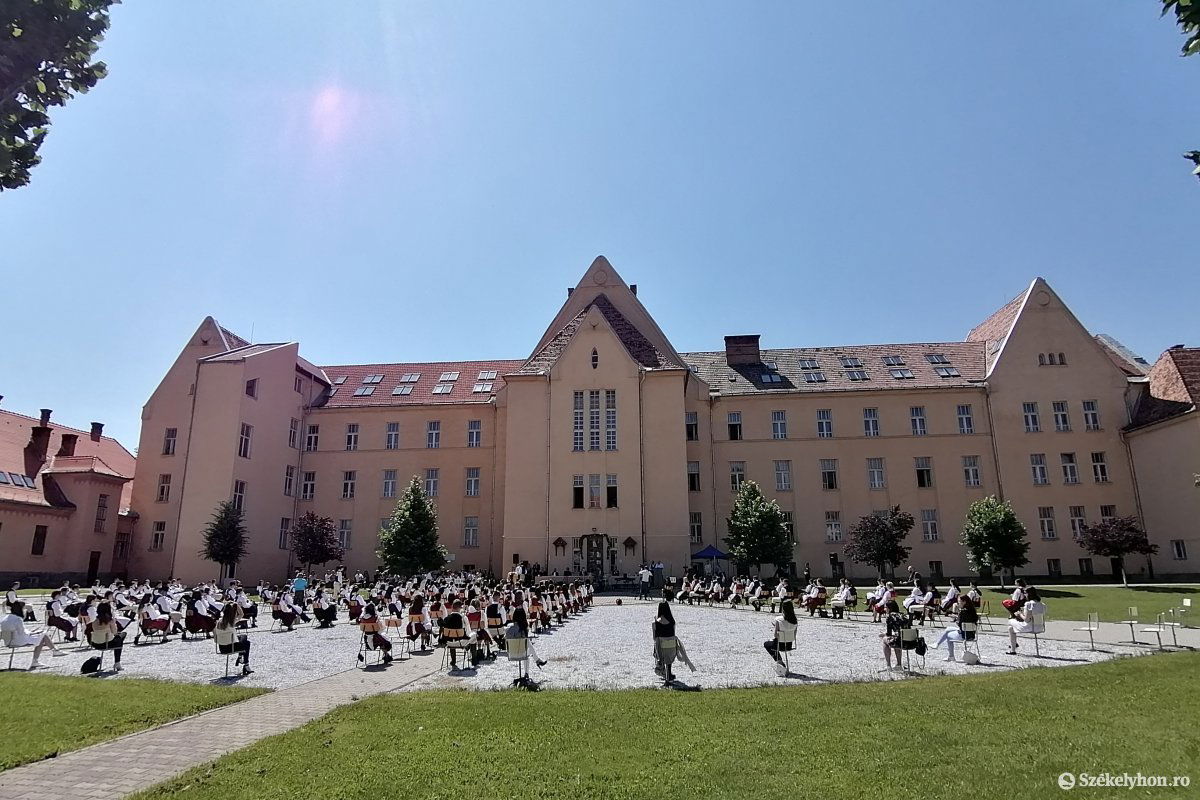 •  Fotó: Hegyi Zsuzsanna