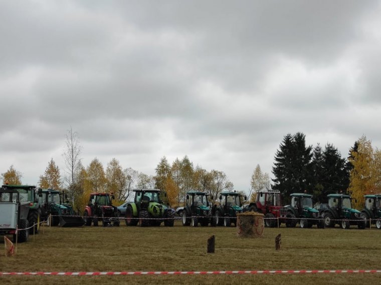 A betakarítást ünnepelték Gyergyóremetén