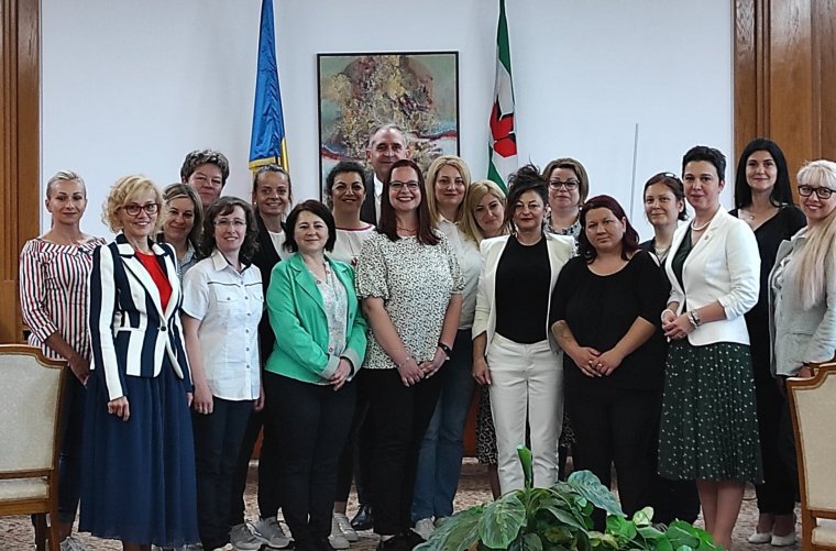 A parlamentben jártak a gyergyói édesanyák