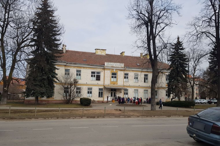 6,5 millió lejből újulnak meg a gyergyószentmiklósi kórház egyes részlegei