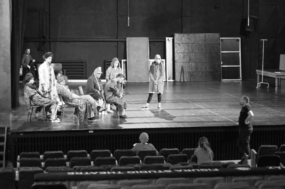 •  Fotó: Kozma Péter, Figura Stúdió Színház