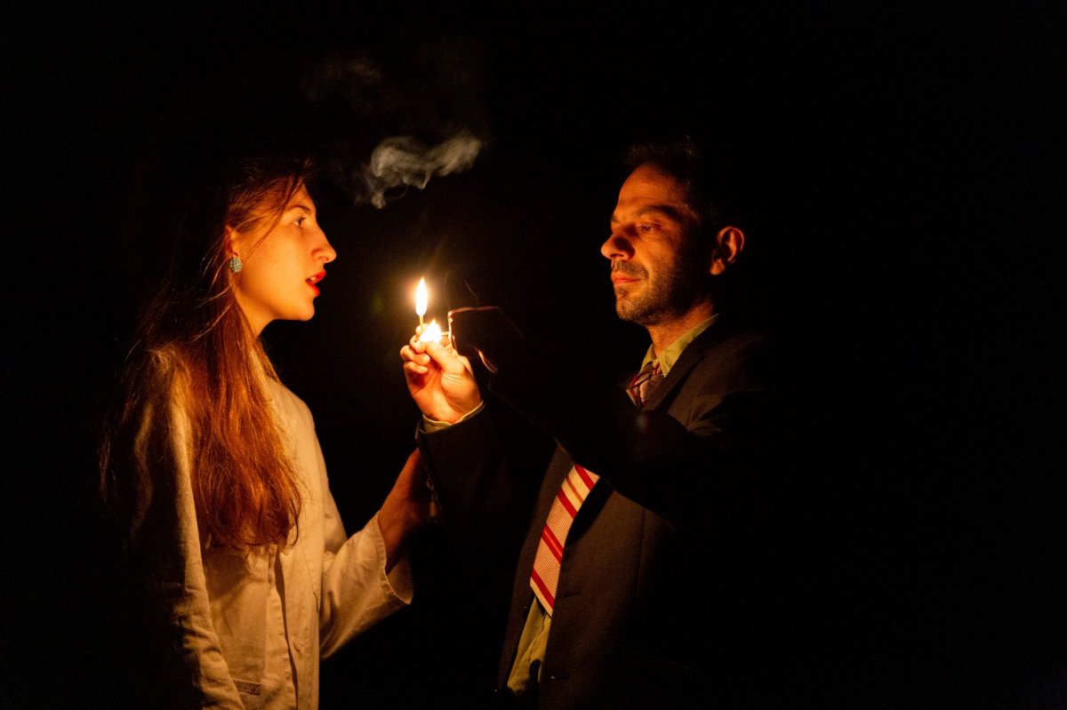 Dávid A. Péterrel A kommunizmus története elmebetegeknek című előadás ápolónőjeként &bullet;  Fotó: Jakab Lóránt