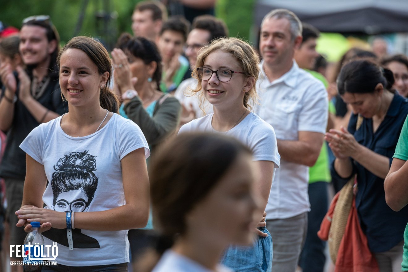 •  Fotó: Feltöltő Keresztény Zenefesztivál
