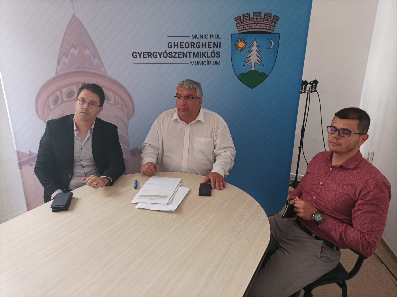 Nem tudtak időben szerződést kötni azokkal, akik népszámláló biztosnak jelentkeztek •  Fotó: Gergely Imre