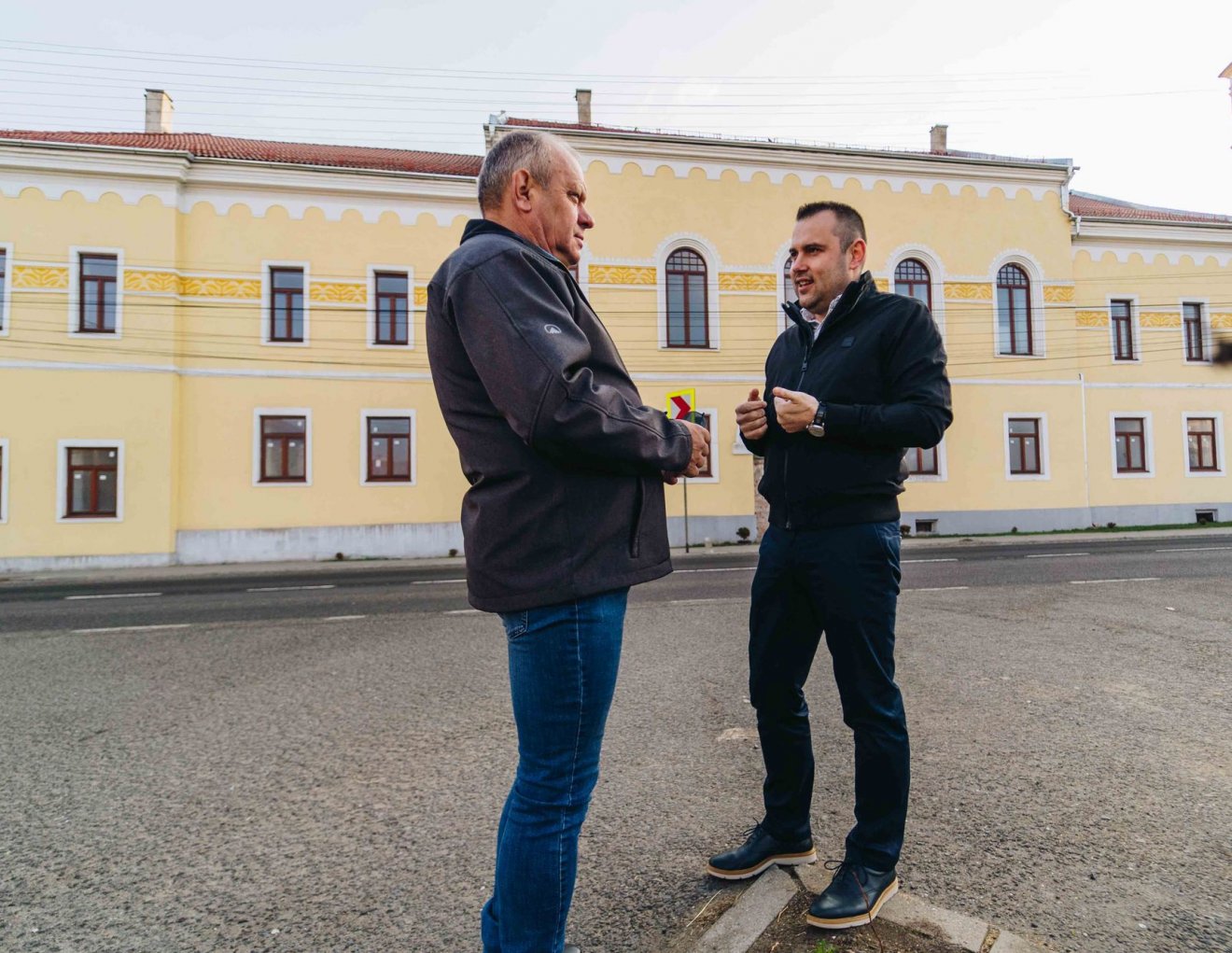 Folytatódhat a munka a ditrói iskolánál •  Fotó: Keresztes Zoltán