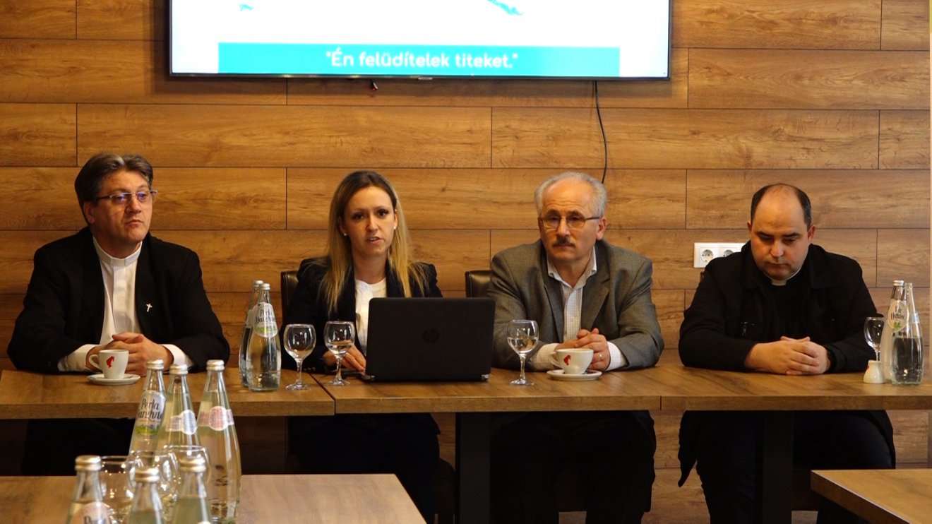 A június végén esedékes keresztény zenei fesztiválról beszéltek a szervezők Gyergyószentmiklóson •  Fotó: Bagi József