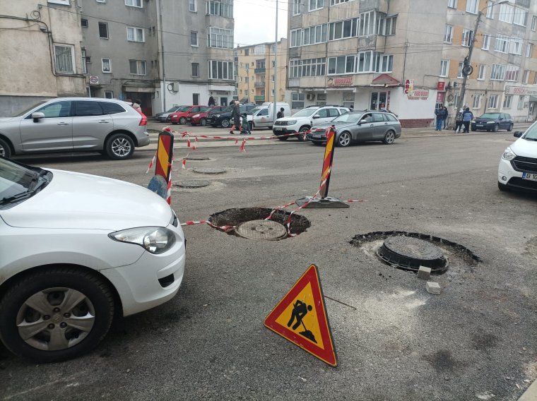 Megnéztük, hogy miként haladnak a gyergyószentmiklósi útfelújítások