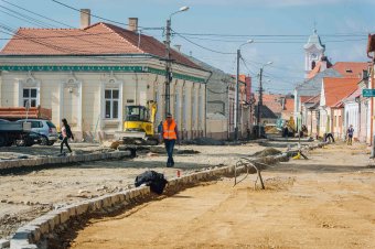 Gyergyószentmiklósi útépítések: lehetne gyorsabban is