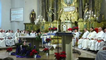 Bőséges ajándékot hozott a Mikulás Szent Miklós búcsúünnepére