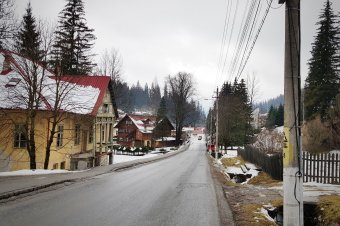 Havazik Hargita megye hegyvidékein, Borszék térségében hókotrókat is bevetettek