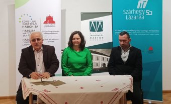 Nehéz ügy: mit állítsanak ki a kétezerháromszáz műtárgy közül?