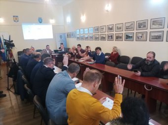 Utcák telekkönyvezéséről döntöttek Gyergyószentmiklóson