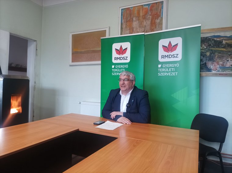 Csergő Tibor kötelességének érzi, hogy induljon az előválasztáson