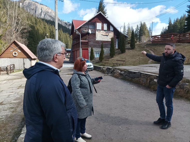 Kampányszagú rendezvényre hívta a sajtót, vitává fajult az esemény