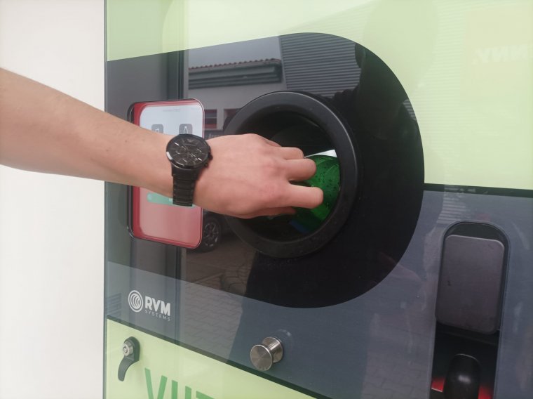Még nem igazán terjedt el a palackok visszaváltása Gyergyószéken