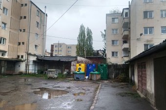 Rendkívüli ülésen döntöttek Gyergyószentmiklóson a szemételszállításról