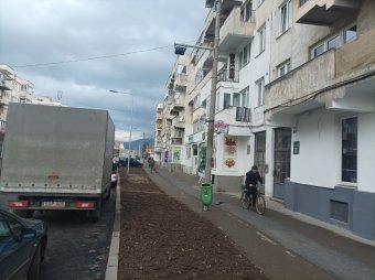 Gyalogátkelők hiányában bírság járt az úttesten való átkelésért Gyergyószentmiklóson