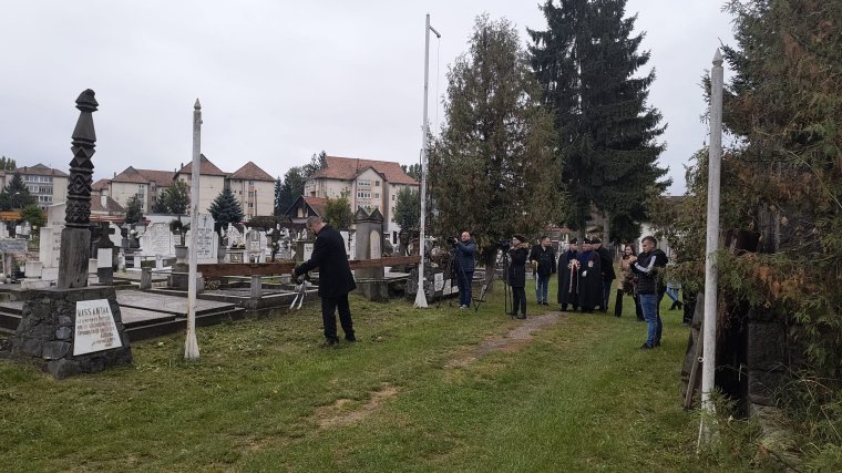 Csendes főhajtás az aradi vértanúk emlékére Gyergyószentmiklóson