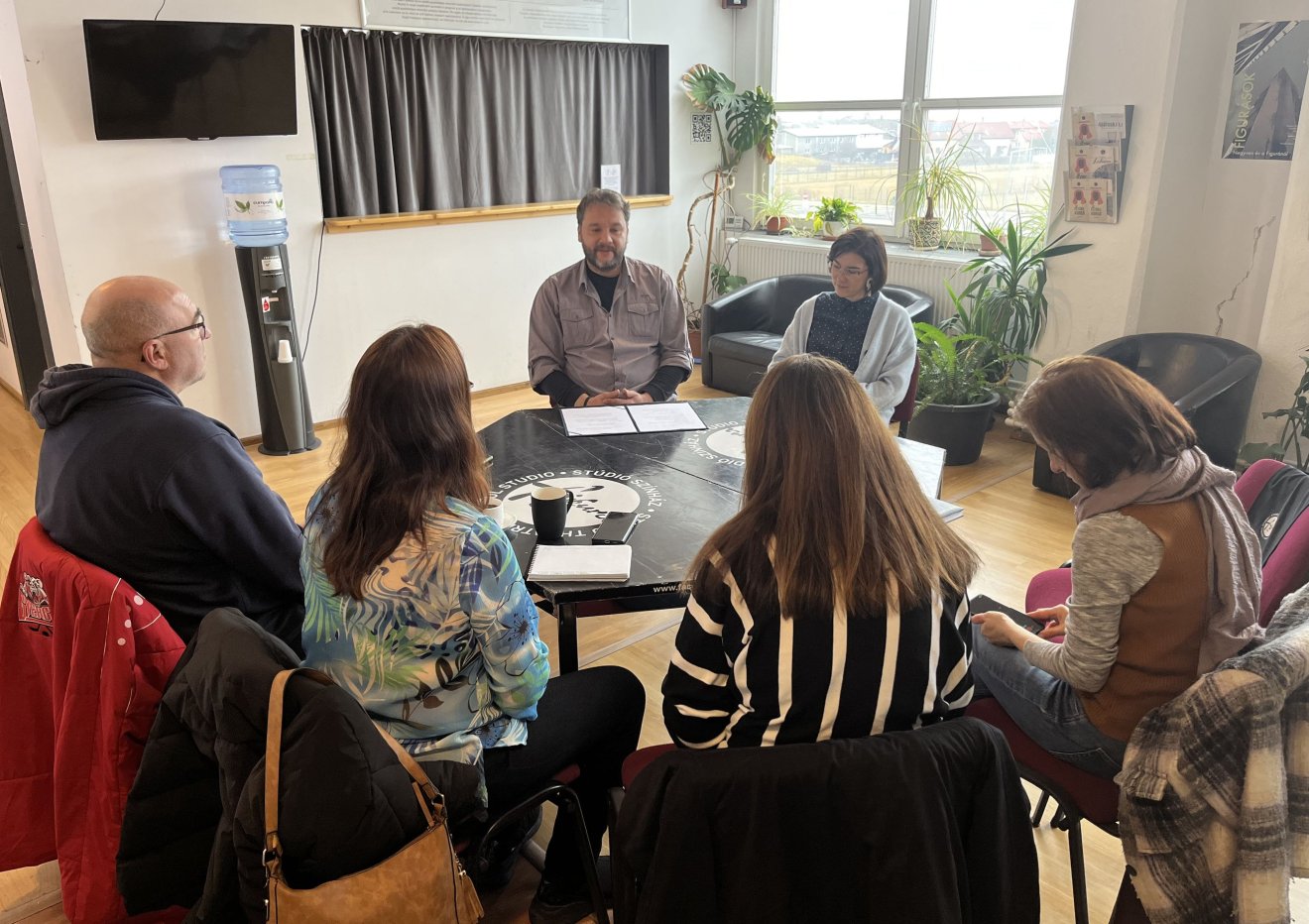 •  Fotó: Kozma Péter, Figura Stúdió Színház