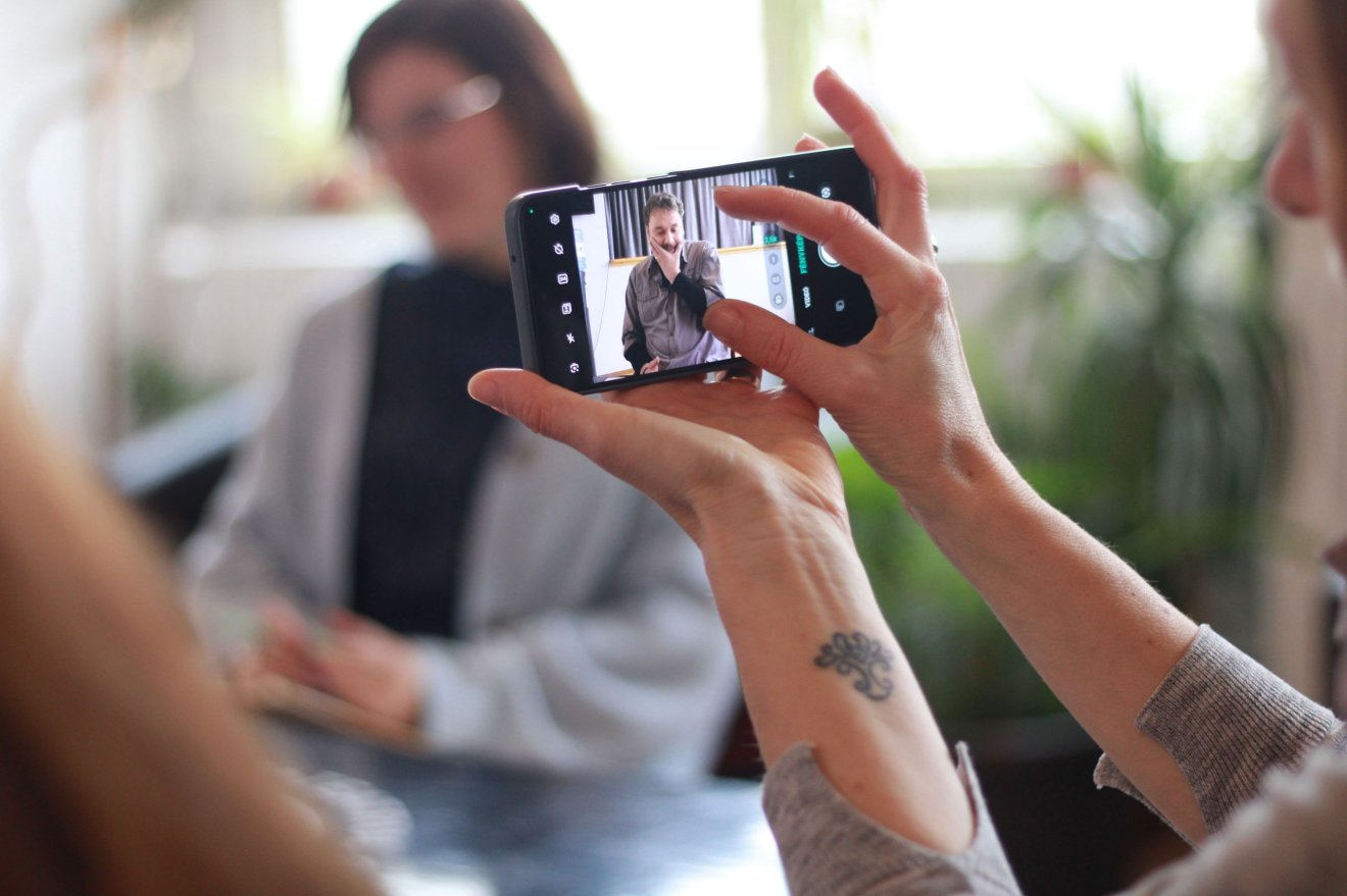 •  Fotó: Kozma Péter, Figura Stúdió Színház