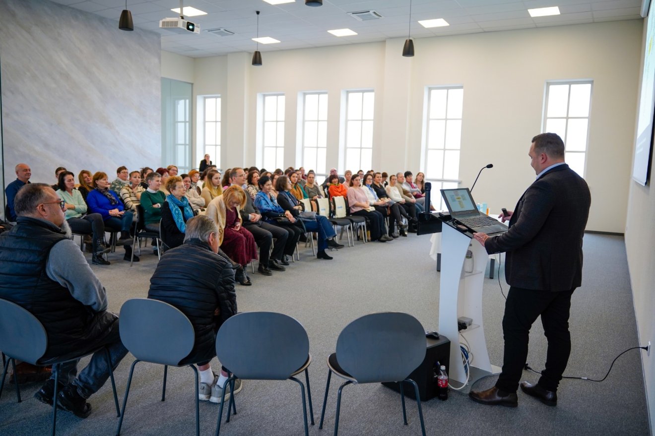 &bullet;  Fotó: Rokai Attila