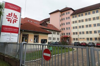 Továbbra is orvoshiány van a gyergyószentmiklósi kórházban, de legalább lesznek új eszközei az intézménynek