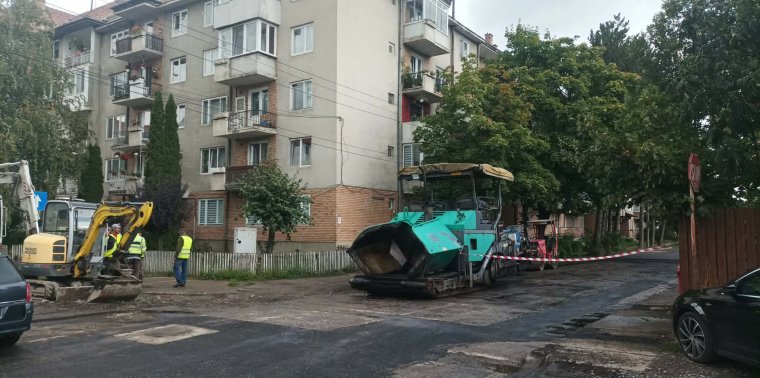Idén csak ott dolgoznak, ahol még a tél előtt helyre tudják állítani az utat