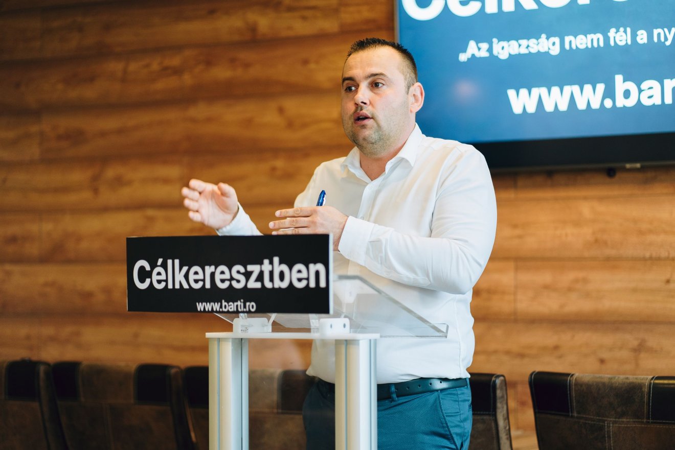 &bullet;  Fotó: Keresztes Zoltán