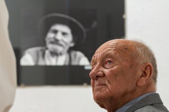 Diaporámavetítéssel zárul Romfeld Ákos kiállítása