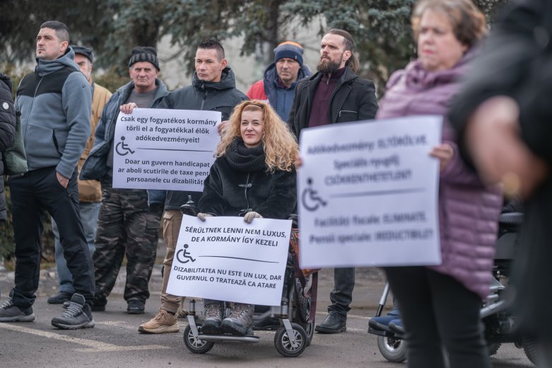 Ilyen volt Gyergyószentmiklóson az adóemelés elleni tiltakozás