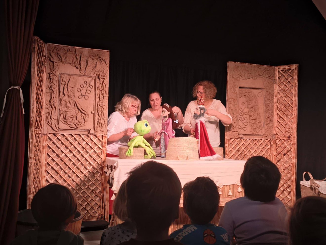 A Kutykurutty! címú HalVirág produkció is látható lesz a fesztiválon &bullet;  Fotó: HalVirág bábszínház