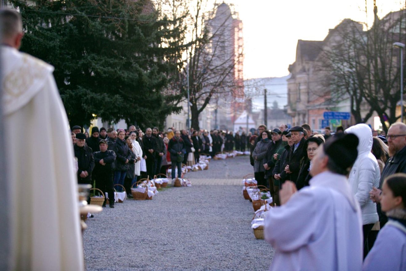 &bullet;  Fotó: Bege Botond