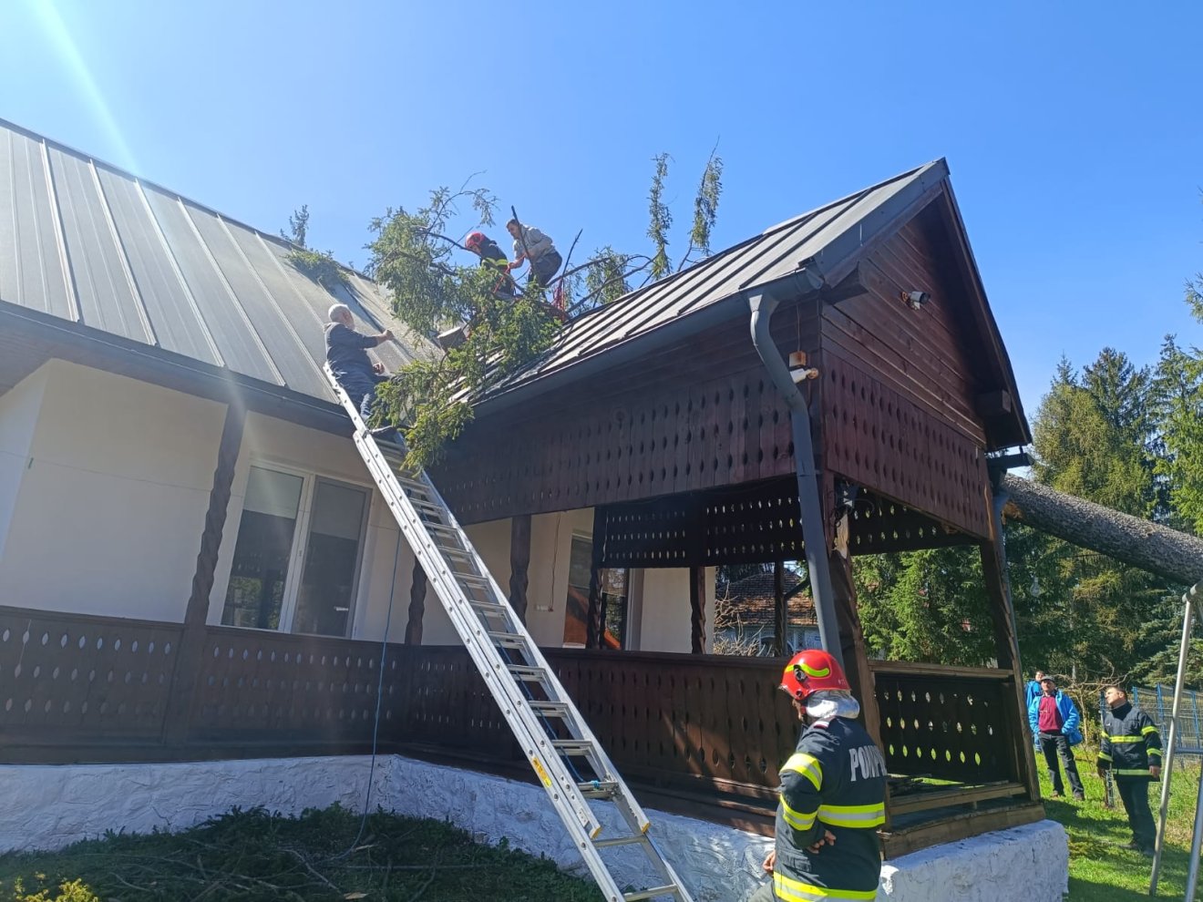 &bullet;  Fotó: Hargita megyei tűzoltóság