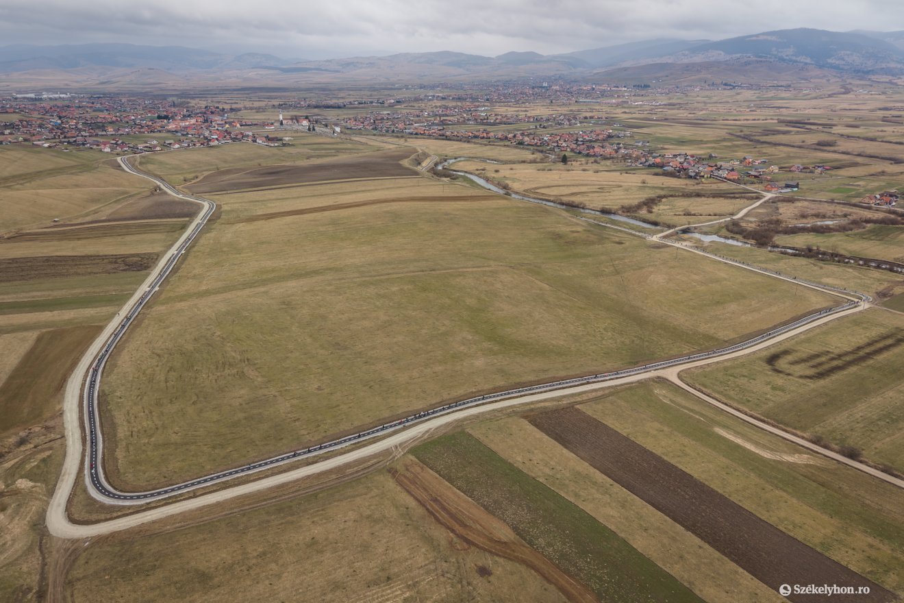 &bullet;  Fotó: Pinti Attila