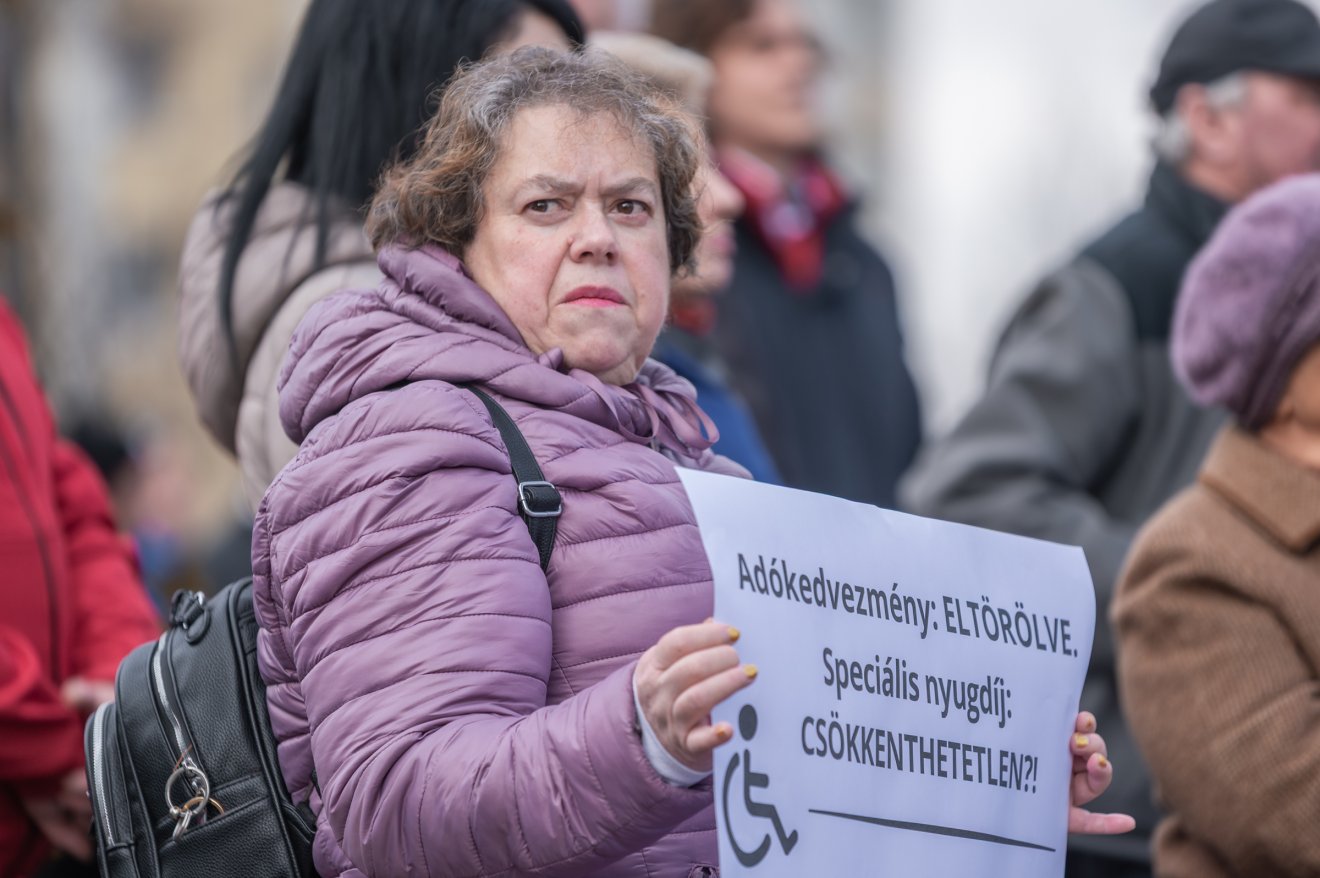 &bullet;  Fotó: Pinti Attila